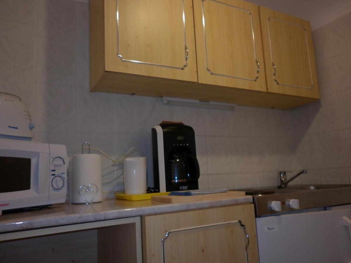Manor Apartment