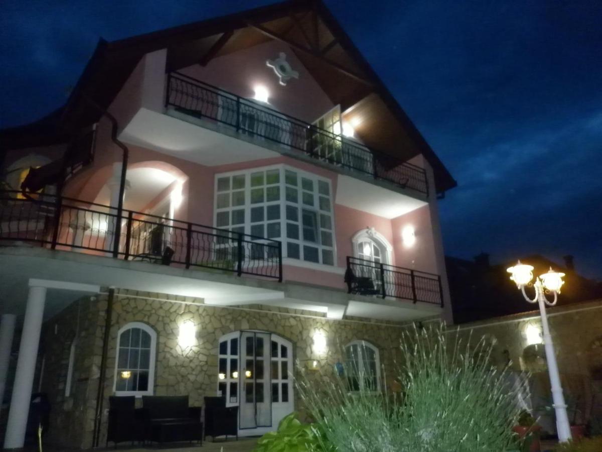 Manor * Hévíz